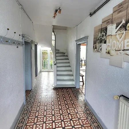 Gite De La Fontaine La Bazouge-des-Alleux Exterior foto